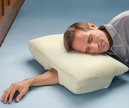Arm Sleeper Pillow - Vous endormir sur votre bras sans l'engourdir