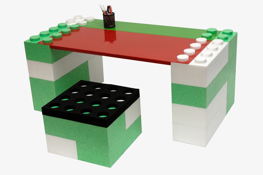 Des meubles en LEGO grandeur nature