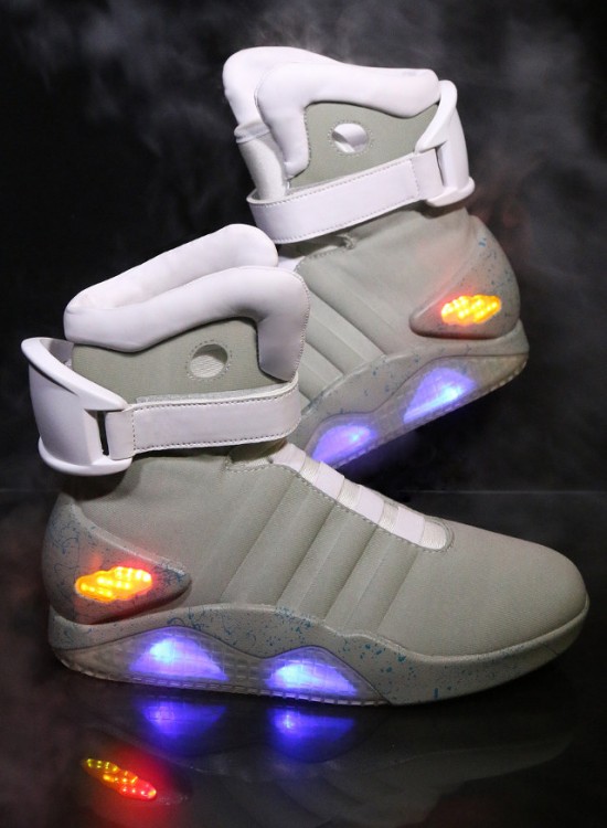Réplique des souliers de Marty McFly dans Retour vers le Futur 2