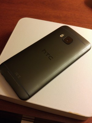 HTC One M9 Boite