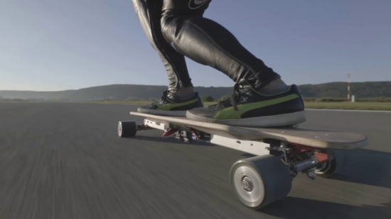 Skateboard électrique : un nouveau record de vitesse