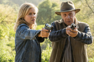 Madison Clark (Kim Dickens) Jeremiah Otto (Dayton Callie)- Fear the Walking Dead _ Saison 3, Episode 6 - Photo Credit: Richard Foreman, Jr/AMC