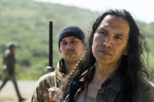 Qaletaqa Walker (Michael Greyeyes)- Fear the Walking Dead Saison 3, Episode 7 - Photo Credit: Richard Foreman, Jr/AMC