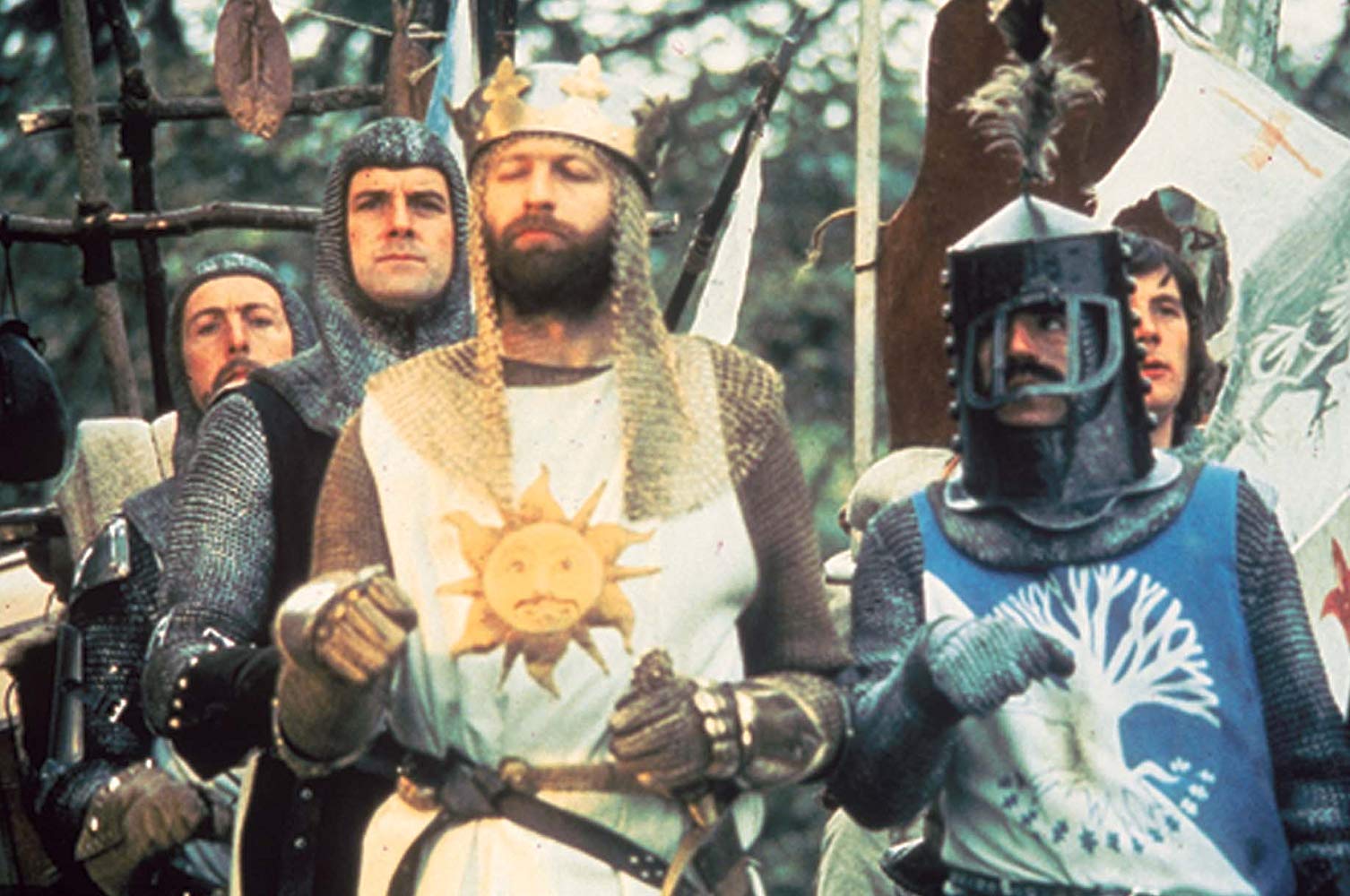 Pour le film Monty Python and the Holy Grail, Terry Jones a endossé le rôle de co-réalisateur