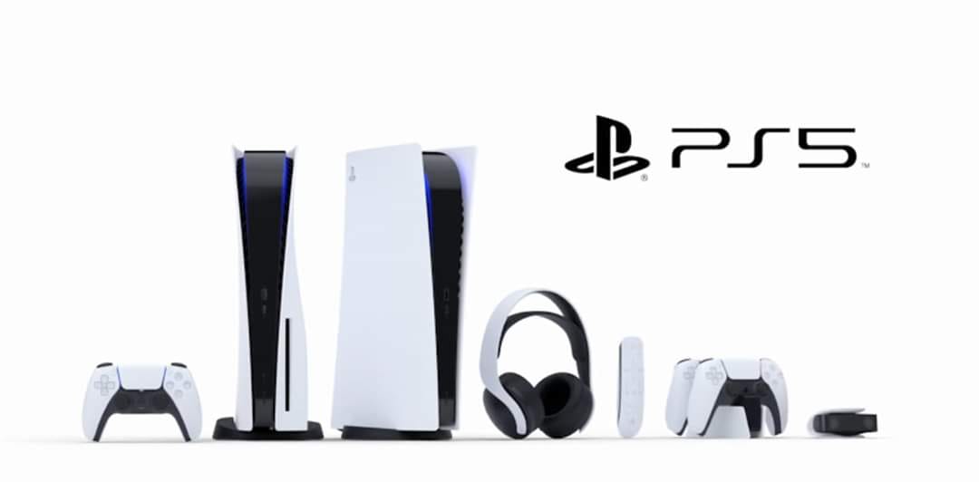 Complétez votre arsenal avec une collection d'accessoires au look emprunté à la console PS5