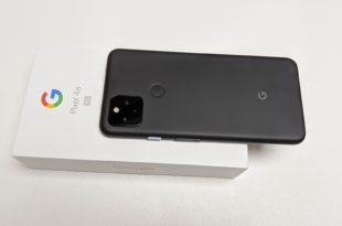 Pixel 4a (5G) sur sa boîte